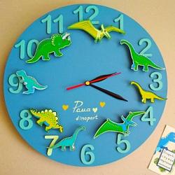 Часы настенные именные "Рома" с фигурками