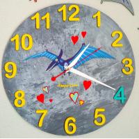 Часы настенные "Лунный Птеранодон"