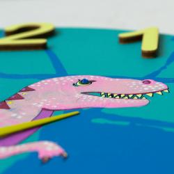 Часы настенные "Леди T-Rex"